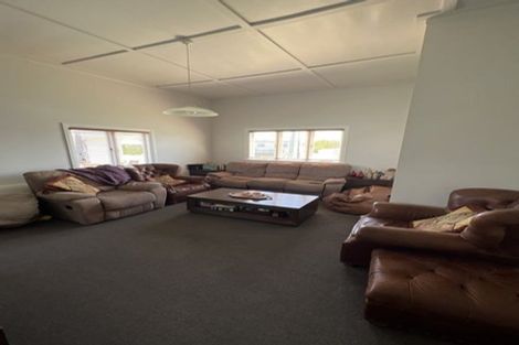 Photo of property in 18 Corrella Road, Belmont, Auckland, 0622