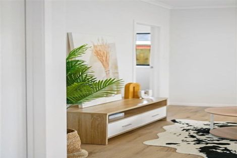 Photo of property in 48u1 Heath Street, Saint Andrews, Hamilton, 3200