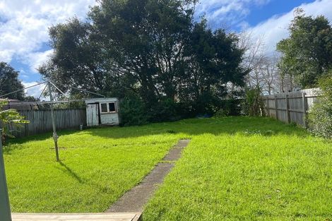 Photo of property in 37 Miro Street, New Lynn, Auckland, 0600