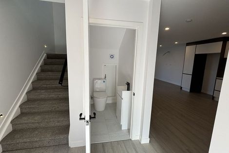 Photo of property in 17d Danbury Drive, Torbay, Auckland, 0630