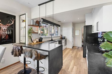 Photo of property in 15 Woodcote Avenue, Hornby, Christchurch, 8042