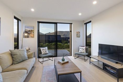 Photo of property in 6 Mckenzies Shute, Jacks Point, Queenstown, 9371