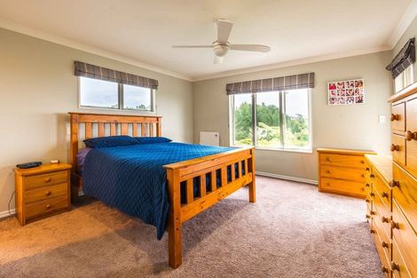Photo of property in 14r Estates Terrace, Welcome Bay, Tauranga, 3175