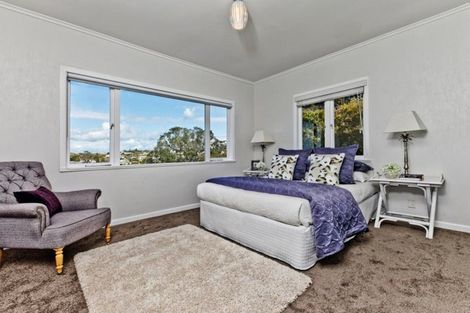 Photo of property in 68 Kowhai Road, Campbells Bay, Auckland, 0630