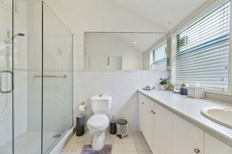 Photo of property in 6 Joydon Place, Stanmore Bay, Whangaparaoa, 0932