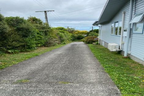 Photo of property in 9 Kotare Street, Waikanae, 5036