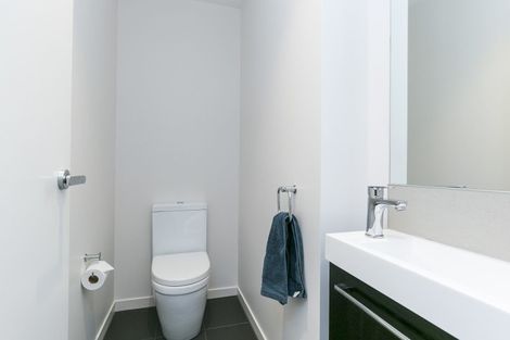 Photo of property in 11/6u Oswald Crescent, Paparangi, Wellington, 6037