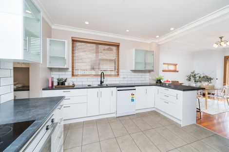 Photo of property in 73 North Street, Palmerston North, 4410
