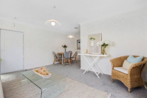 Photo of property in 355 Bower Avenue, North New Brighton, Christchurch, 8083