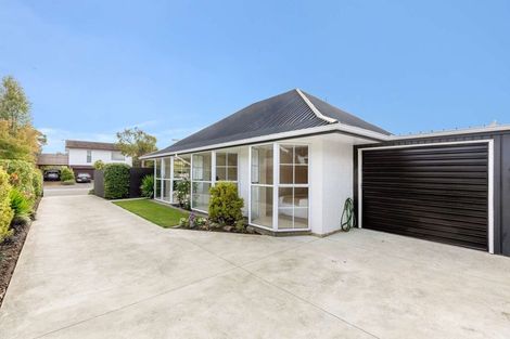 Photo of property in 1/21 Greenock Street, Redwood, Christchurch, 8051