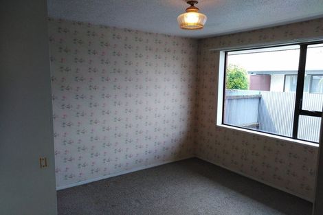 Photo of property in 2/155 Northcote Road, Northcote, Christchurch, 8052