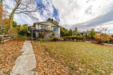 Photo of property in 76 Porangahau Road, Waipukurau, 4200