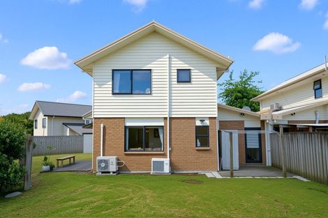 Photo of property in 20 Pyramid Place, Glen Eden, Auckland, 0602