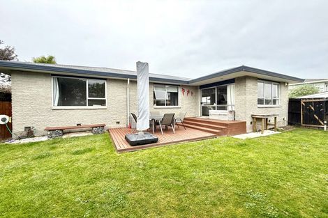 Photo of property in 1/17d Te Maru Place, Redwood, Christchurch, 8051