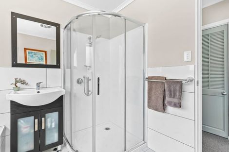 Photo of property in 186 Naenae Road, Naenae, Lower Hutt, 5011