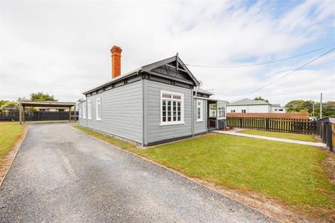 Photo of property in 10 Rira Street, Marton, 4710