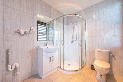 Photo of property in 15 Mcginty Street, Takanini, 2112