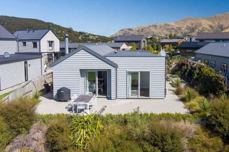 Photo of property in 13 Rocklands Court, Wanaka, 9305