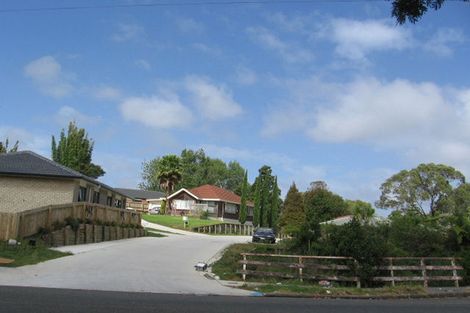 Photo of property in 61a Sabulite Road, Kelston, Auckland, 0602