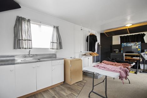 Photo of property in 145 Esplanade, Te Kuiti, 3910