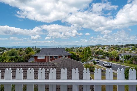 Photo of property in 93 Glamorgan Drive, Torbay, Auckland, 0630