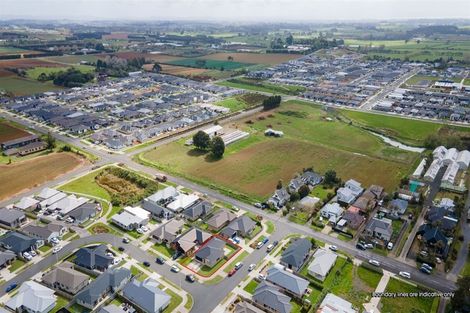 Photo of property in 1 O Ruamano Crescent, Pukekohe, 2120