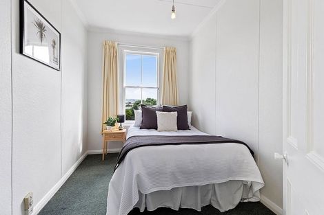 Photo of property in 30 Drummond Street, Mount Cook, Wellington, 6021