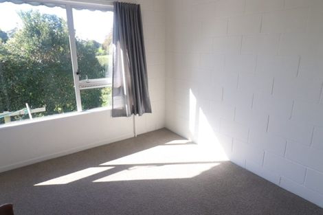 Photo of property in 52 Fruitvale Road, New Lynn, Auckland, 0600