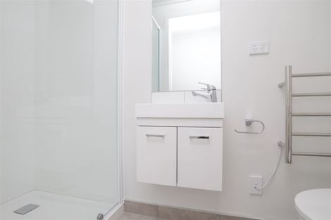 Photo of property in 113u8 Knighton Road, Hillcrest, Hamilton, 3216