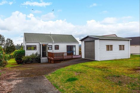 Photo of property in 4 Herea Avenue, Motuoapa, 3382