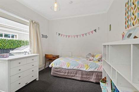 Photo of property in 20 Edgeware Road, St Albans, Christchurch, 8014