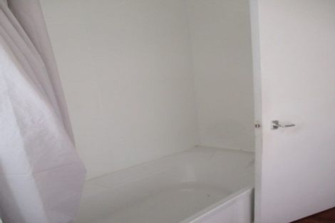 Photo of property in 76 Helena Street, Massey, Auckland, 0614