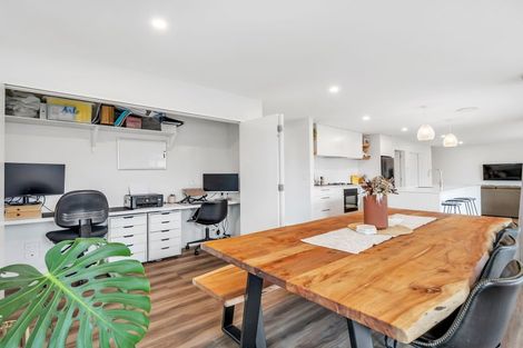 Photo of property in 13 Stackwood Avenue, Woodend, 7610