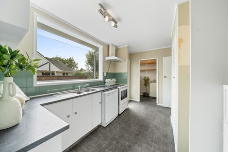 Photo of property in 11 Akron Grove, Totara Park, Upper Hutt, 5018