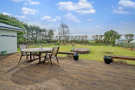 Photo of property in 75 Cowans Road, Leeston, 7683