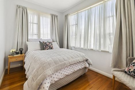 Photo of property in 33 Devonshire Road, Miramar, Wellington, 6022