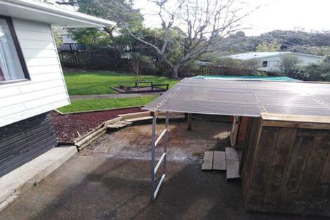 Photo of property in 11 Arde Place, Massey, Auckland, 0614