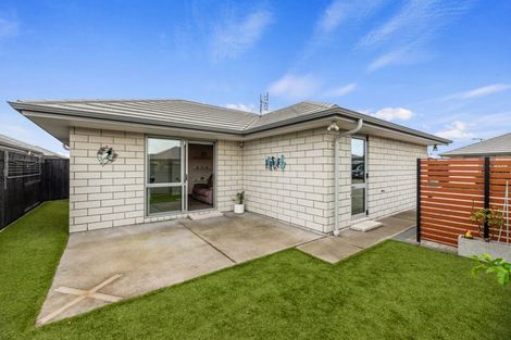 Photo of property in 19 Arrow Close, Papamoa, 3118