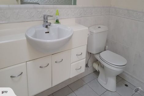 Photo of property in Ocean Apartments, 44 Marine Parade, Paraparaumu Beach, Paraparaumu, 5032