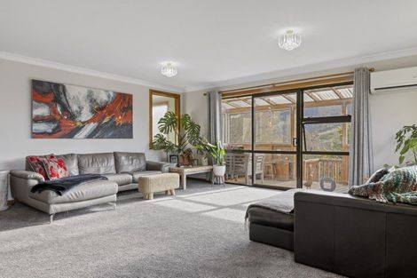 Photo of property in 22 District Road, Roseneath, Port Chalmers, 9023