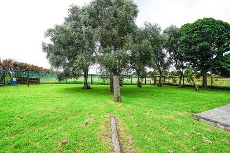 Photo of property in 1380a Glenbrook Road, Glenbrook, Waiuku, 2681
