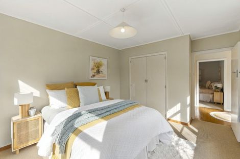 Photo of property in 25 Weka Road, Raumati Beach, Paraparaumu, 5032