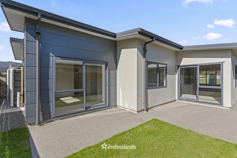 Photo of property in 16 Harry Martin Lane, Wainuiomata, Lower Hutt, 5014
