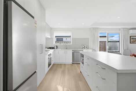 Photo of property in 37 Greig Crescent, Amberley, 7410