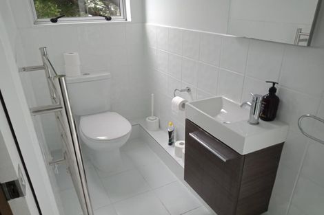 Photo of property in 68b Chatsworth Road, Silverstream, Upper Hutt, 5019