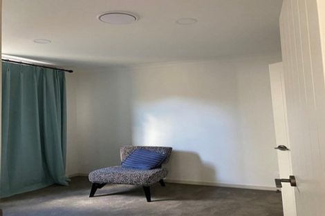 Photo of property in 16 Cloonlyon Drive, Flat Bush, Auckland, 2019