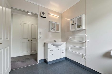 Photo of property in 4/32 Mill Road, Lower Vogeltown, New Plymouth, 4310