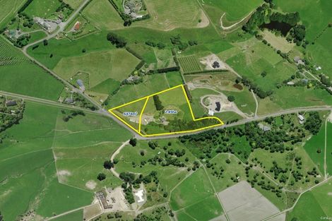 Photo of property in 10 Roma Way, Waitarere, 5510