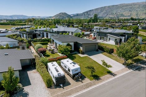 Photo of property in 11 Coromandel Street, Wanaka, 9305