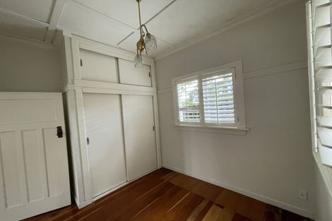 Photo of property in 1/173 Onewa Road, Birkenhead, Auckland, 0626